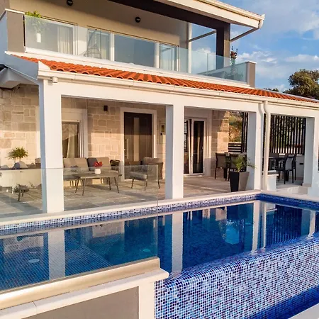 Miracle Villa Rogoznica (Sibenik-Knin)