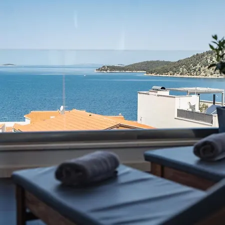 Miracle Villa