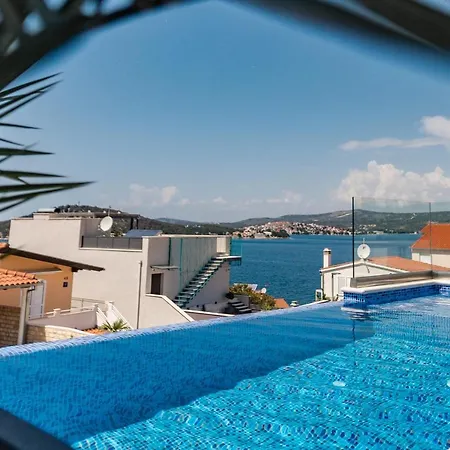 Miracle Villa